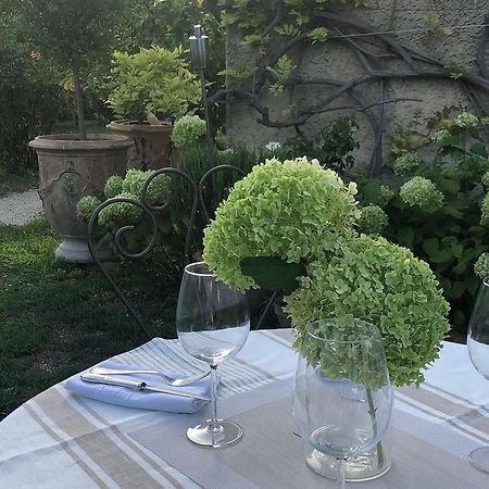 Bed and Breakfast Lulu En Provence LʼIsle-sur-la-Sorgue Zewnętrze zdjęcie